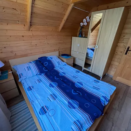 Drewniany Ola Semesterbostad Kopalino