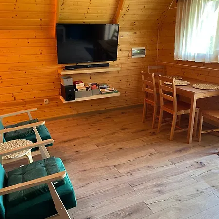 Drewniany Ola Semesterbostad