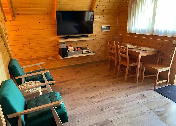 Drewniany Ola Semesterbostad