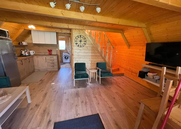 Semesterbostad Drewniany Ola *